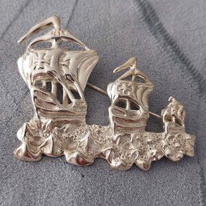 vintage handmade Mexican sterling silver 3 ship brooch
